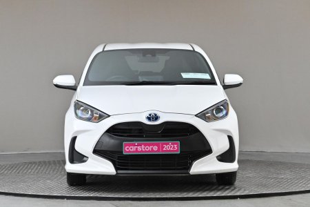 2023 Toyota Yaris - photo 2