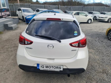 2015 Mazda Demio - photo 8