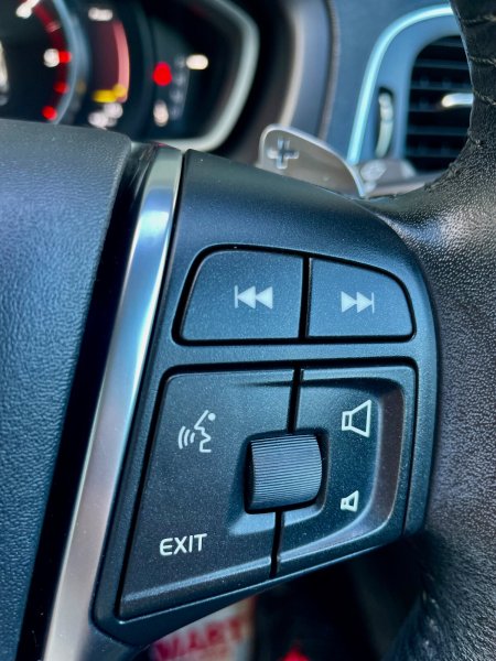 2016 Volvo V40 - photo 26
