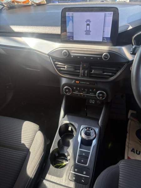 2021 Ford Focus - photo 7