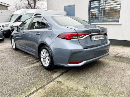2024 Toyota Corolla - photo 18