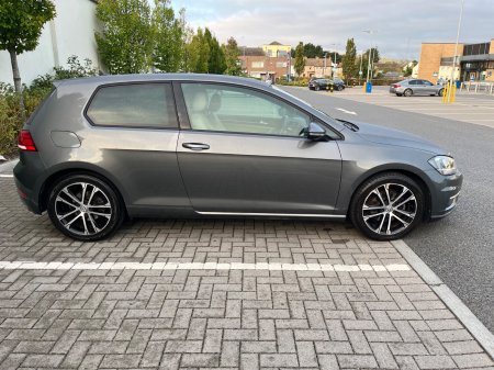 2019 Volkswagen Golf - photo 5