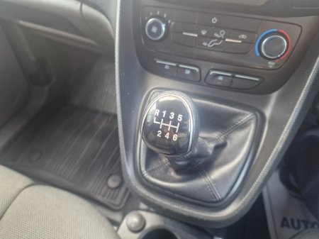 2022 Ford Transit Connect - photo 12