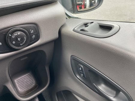 2020 Ford Transit - photo 19
