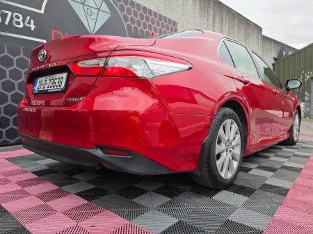 2021 Toyota Camry - photo 6