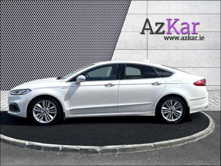 2020 Ford Mondeo - photo 5