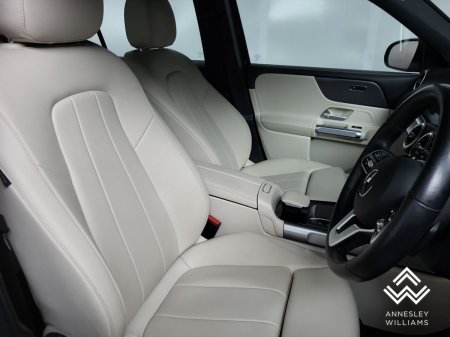 2020 Mercedes-Benz GLB - photo 15