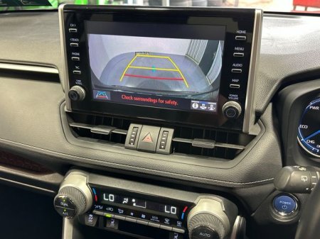 2021 Toyota RAV4 - photo 18