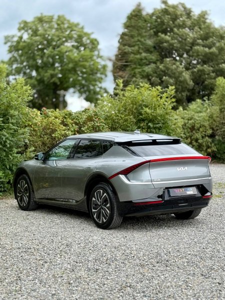 2021 Kia EV6 - photo 9