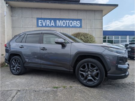 2022 Toyota RAV4 - photo 3