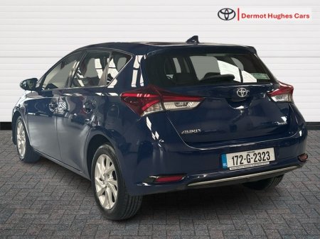 2017 Toyota Auris - photo 2