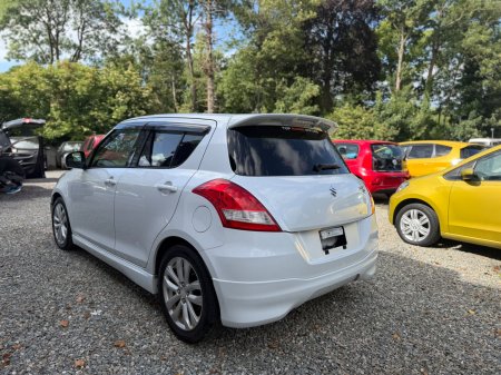 2015 Suzuki Swift - photo 5