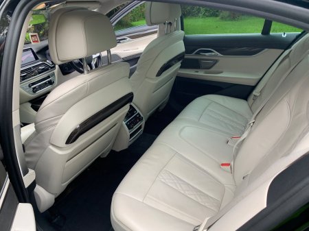 2019 BMW 7-Series - photo 32