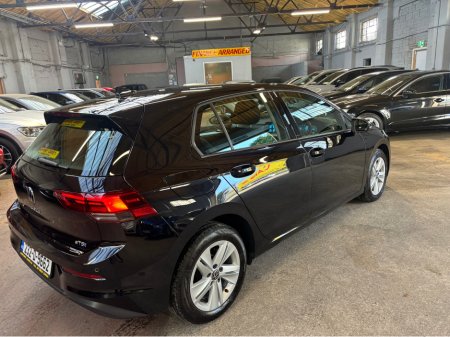 2023 Volkswagen Golf - photo 3