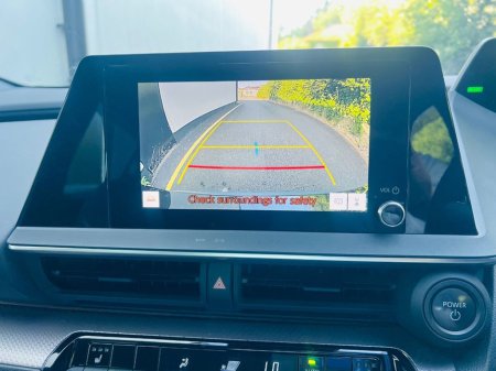 2023 Toyota Prius - photo 18
