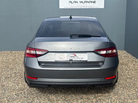 2023 Skoda Superb - photo 9