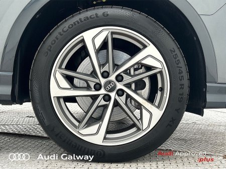 2025 Audi Q3 - photo 6