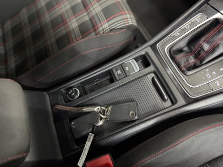 2014 Volkswagen Golf - photo 31