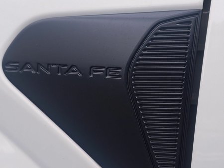 2027 Hyundai Santa Fe - photo 8