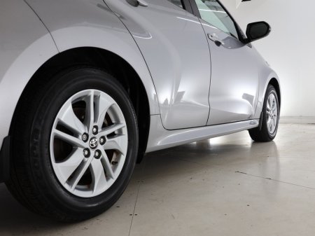 2023 Toyota Yaris - photo 11