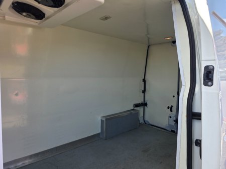 2021 Nissan NV400 - photo 6