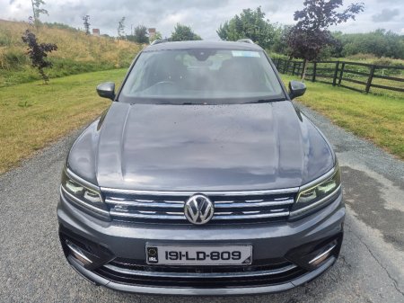 2019 Volkswagen Tiguan - photo 2