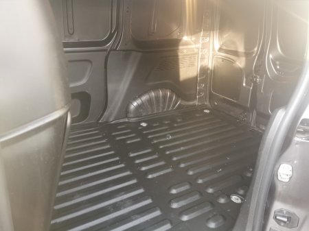 2024 Peugeot Partner - photo 5