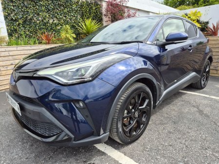 2021 Toyota C-HR - photo 2