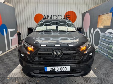 2025 Toyota RAV4 - photo 2