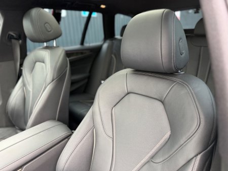 2020 BMW 5-Series - photo 60
