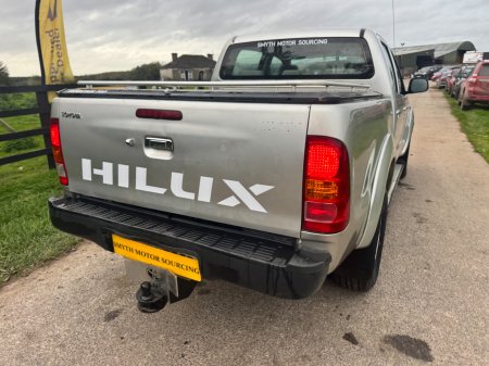 2008 Toyota Hilux - photo 13