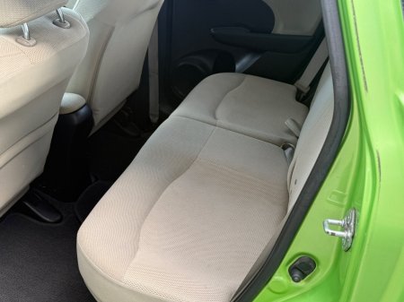 2012 Honda Fit - photo 11