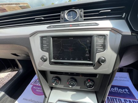 2016 Volkswagen Passat - photo 15