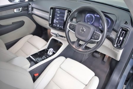 2020 Volvo XC40 - photo 12