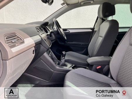 2019 Volkswagen Tiguan - photo 4