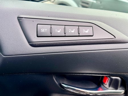 2019 Toyota Alphard - photo 19