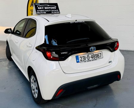 2023 Toyota Yaris - photo 4