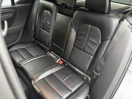 2021 Volvo XC40 - photo 21