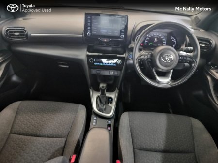 2023 Toyota Yaris Cross - photo 8