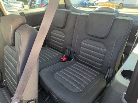 2020 Ford Galaxy - photo 19