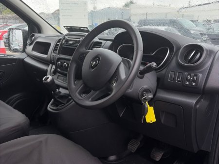 2021 Renault Trafic - photo 10