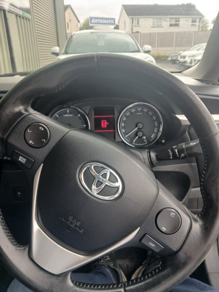 2015 Toyota Corolla - photo 15