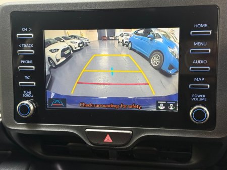 2022 Toyota Yaris - photo 13