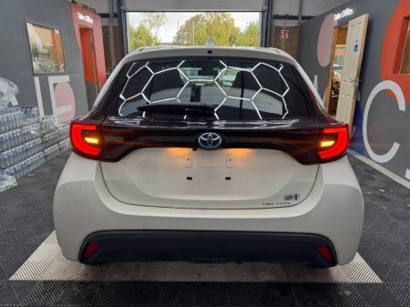 2020 Toyota Yaris - photo 4