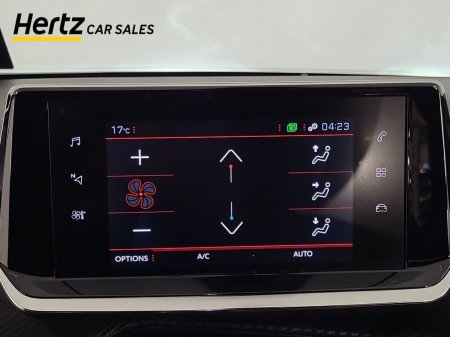 2023 Peugeot 2008 - photo 18