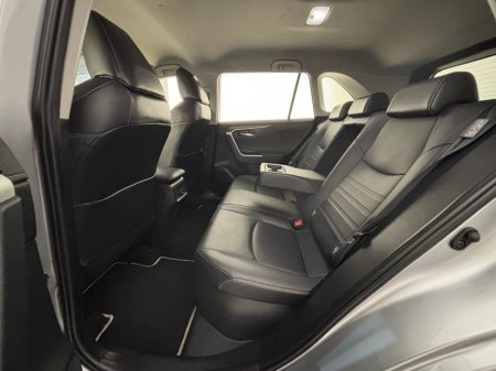 2022 Toyota RAV4 - photo 7