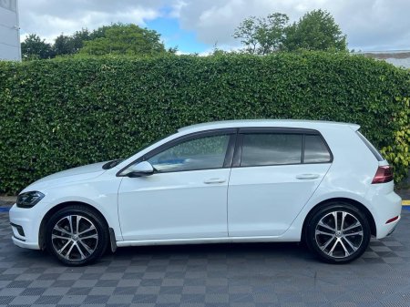 2021 Volkswagen Golf - photo 3