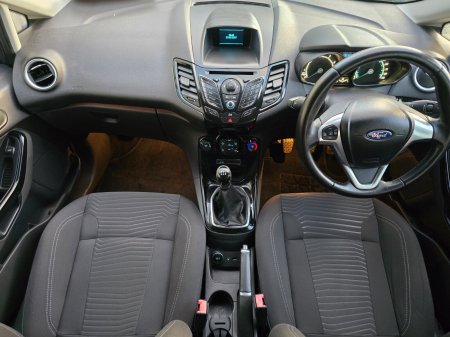 2014 Ford Fiesta - photo 10