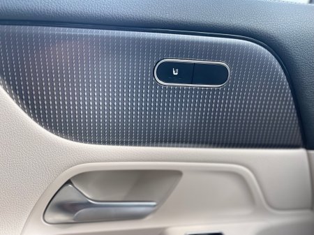 2020 Mercedes-Benz GLA - photo 18
