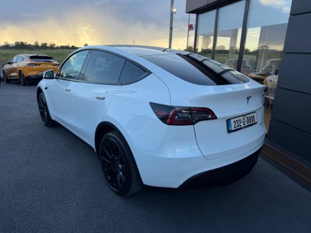 2023 Tesla Model Y - photo 8